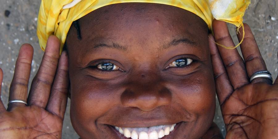 Nueva fecha para la Cátedra sobre Derechos Humanos y Ciencias Forenses con Amy Mundorff